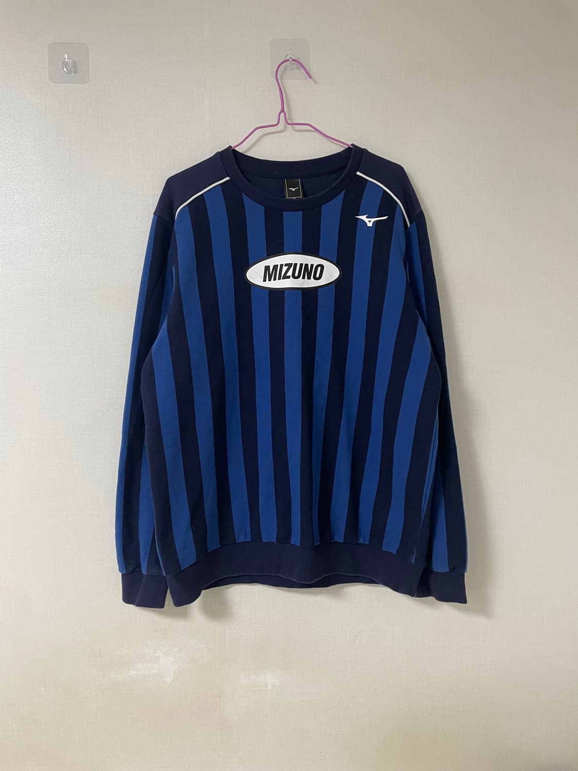 미즈노 올드 스트라이프 맨투맨 상품이미지2