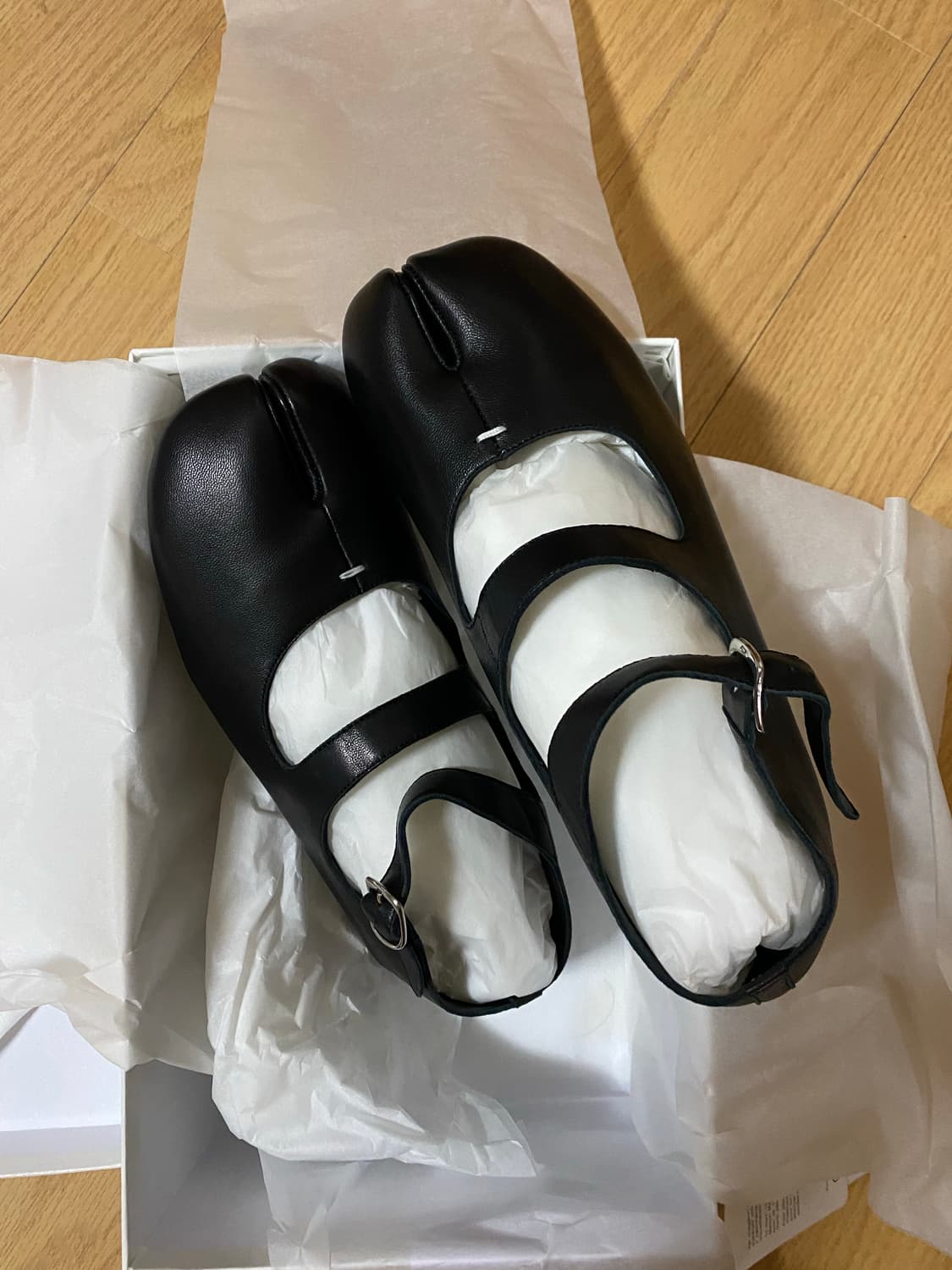 메종마르지엘라 타비 메리제인 37.5사이즈 정품 새상품 팔아요  상품이미지7