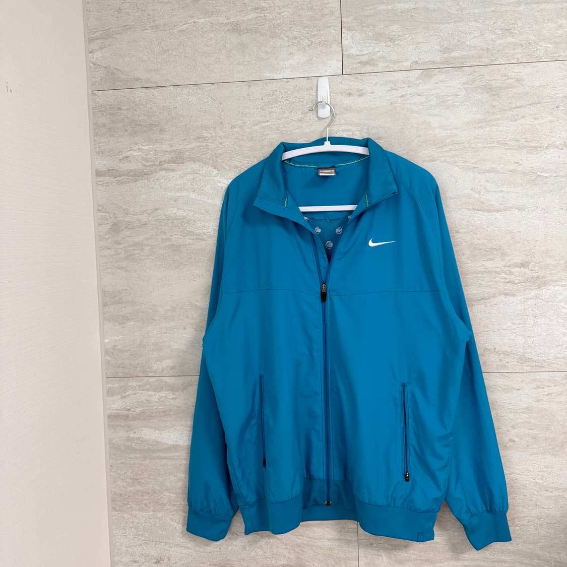 나이키 바람막이 상품이미지2
