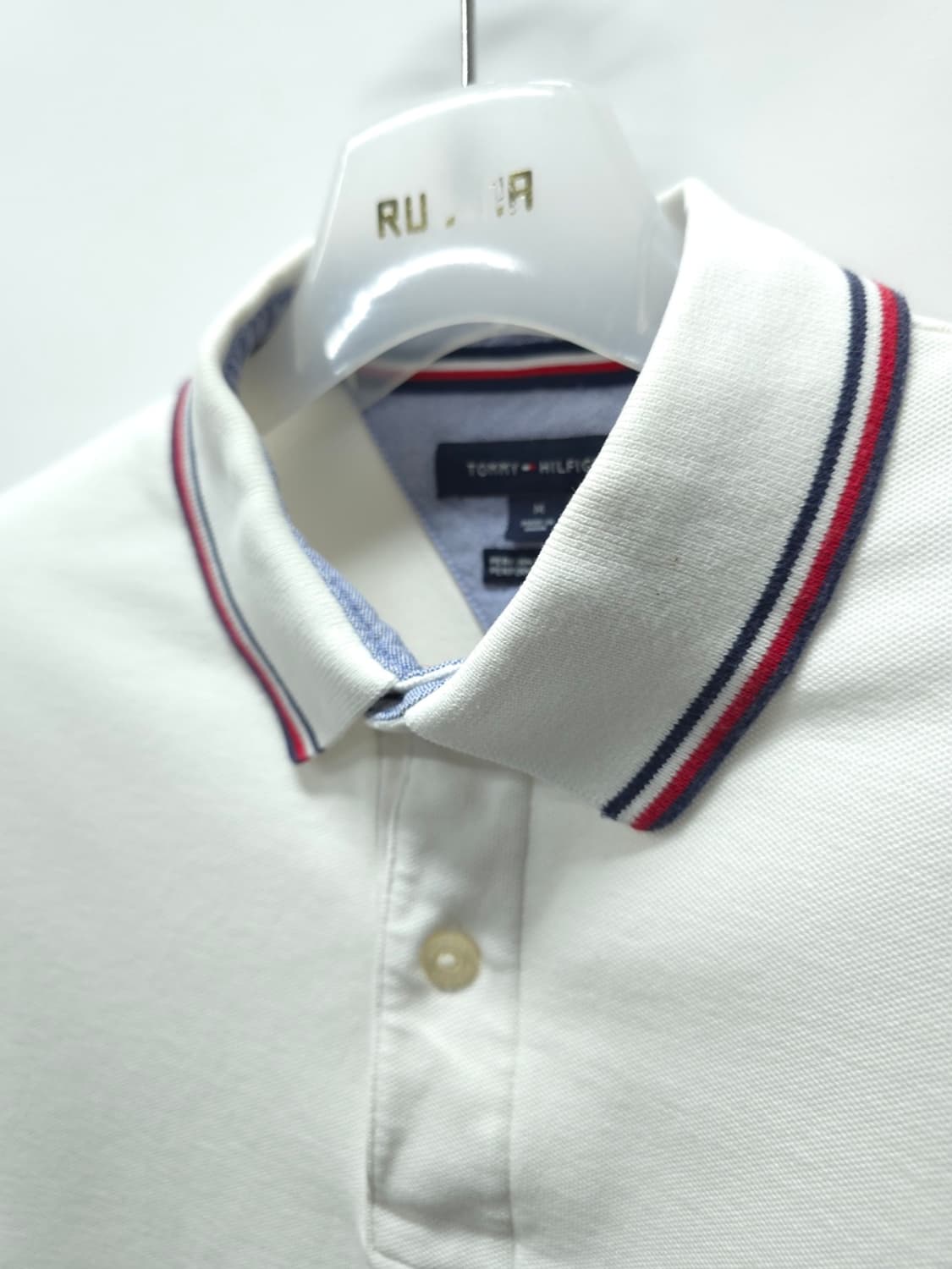 타미힐피거 화이트 배색 포인트 퍼포먼스 피케 반팔 카라티 (M) 상품이미지4