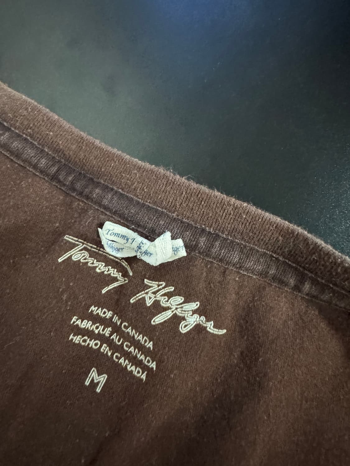 여성 타미힐피거 Y2k 로즈 자수 반팔 티셔츠 S ~ M 상품이미지3