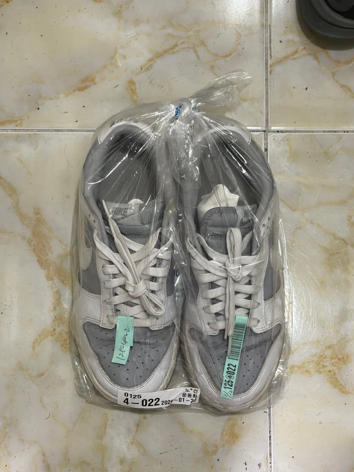 나이키 덩크 로우 레트로 화이트 뉴트럴 그레이 (260) 상품이미지10