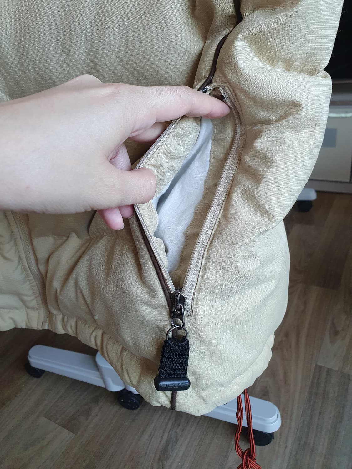 나이키 ACG 패딩 베스트 러닝 조끼 L 상품이미지6