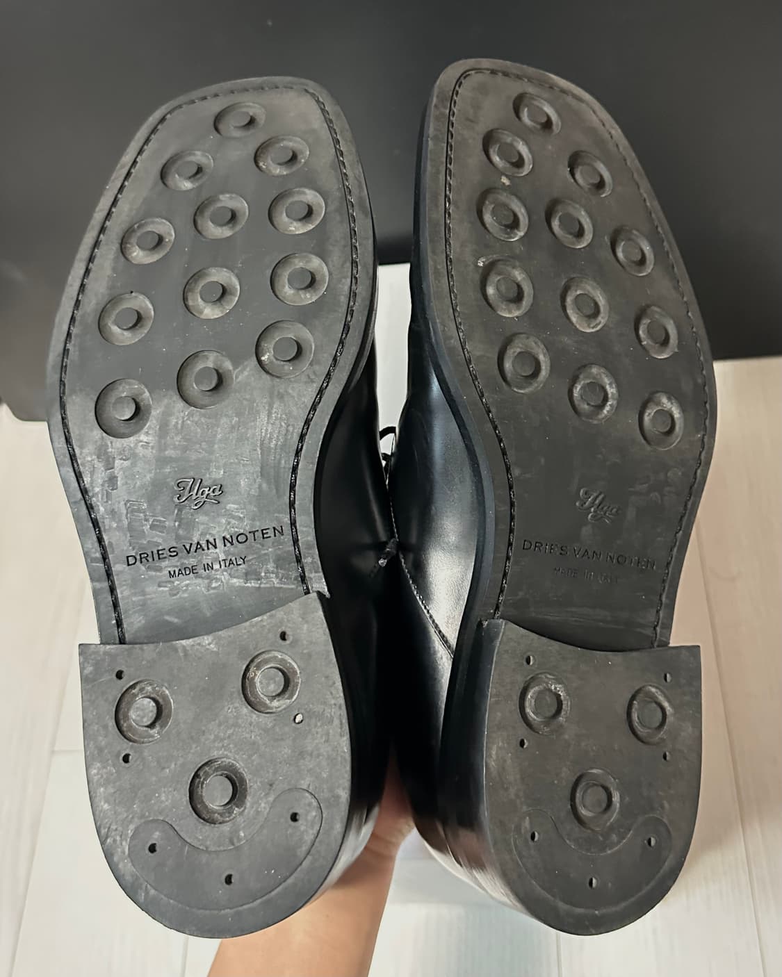 드리스 반 노튼 스퀘어토 더비 40 상품이미지4