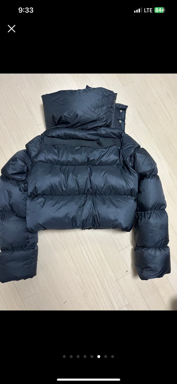 릭오웬스 여성 숏머플러 패딩 블랙 퍼넬넥 40 상품이미지3