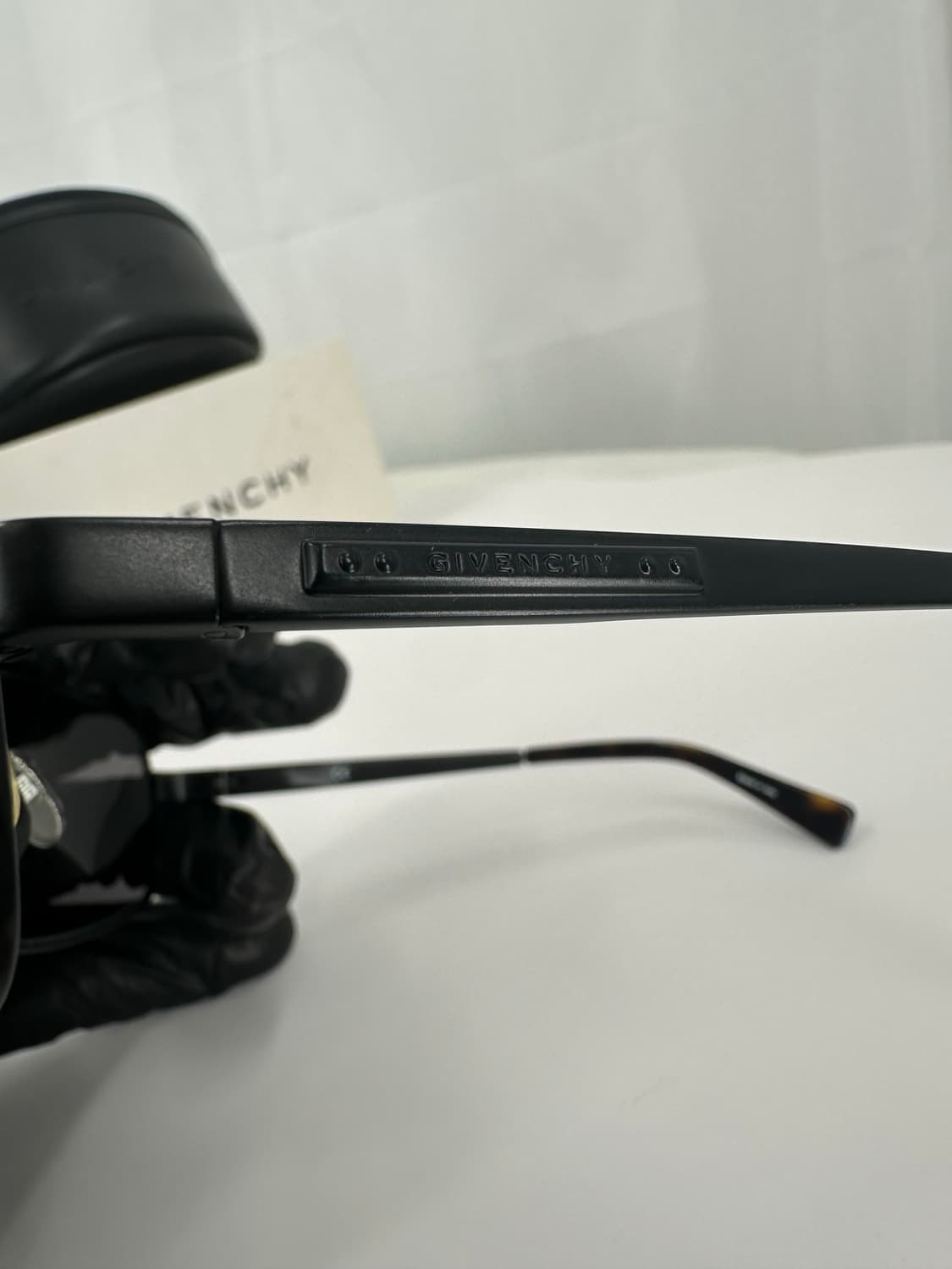 [새상품 무료배송] 정품 지방시 Made in Italy 선글라스 상품이미지4