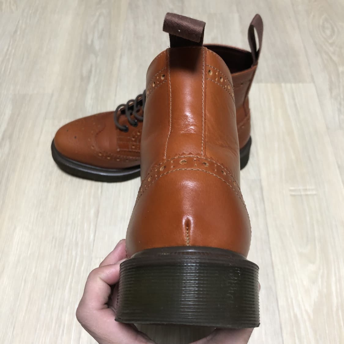 (260) 닥터마틴 Dr.martens 7홀 애플랙 브라운 윙팁 부츠 상품이미지2