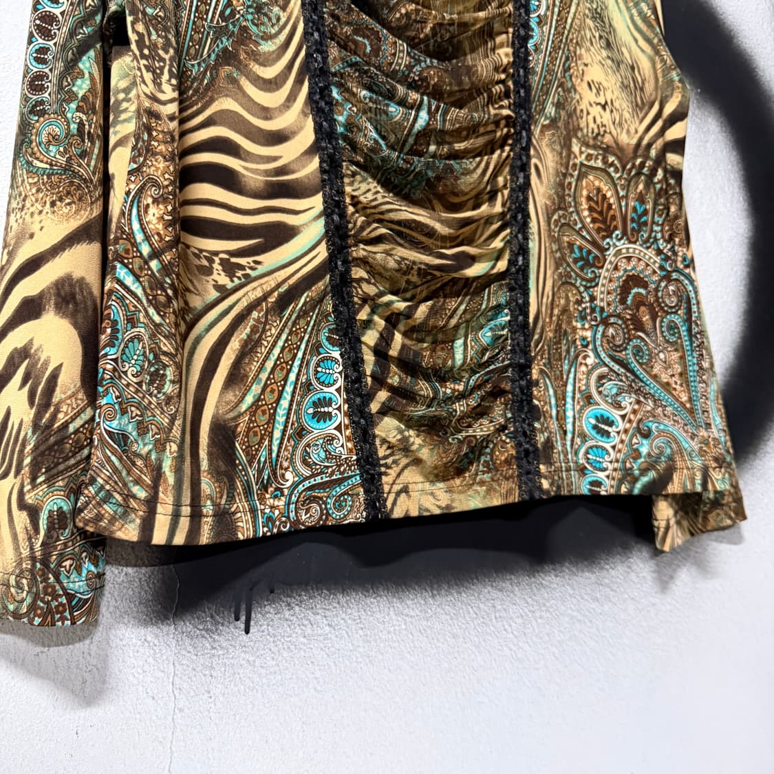 VTG 빈티지 셔링 디테일 애니멀 레오파드 패턴 롱슬리브 상품이미지4