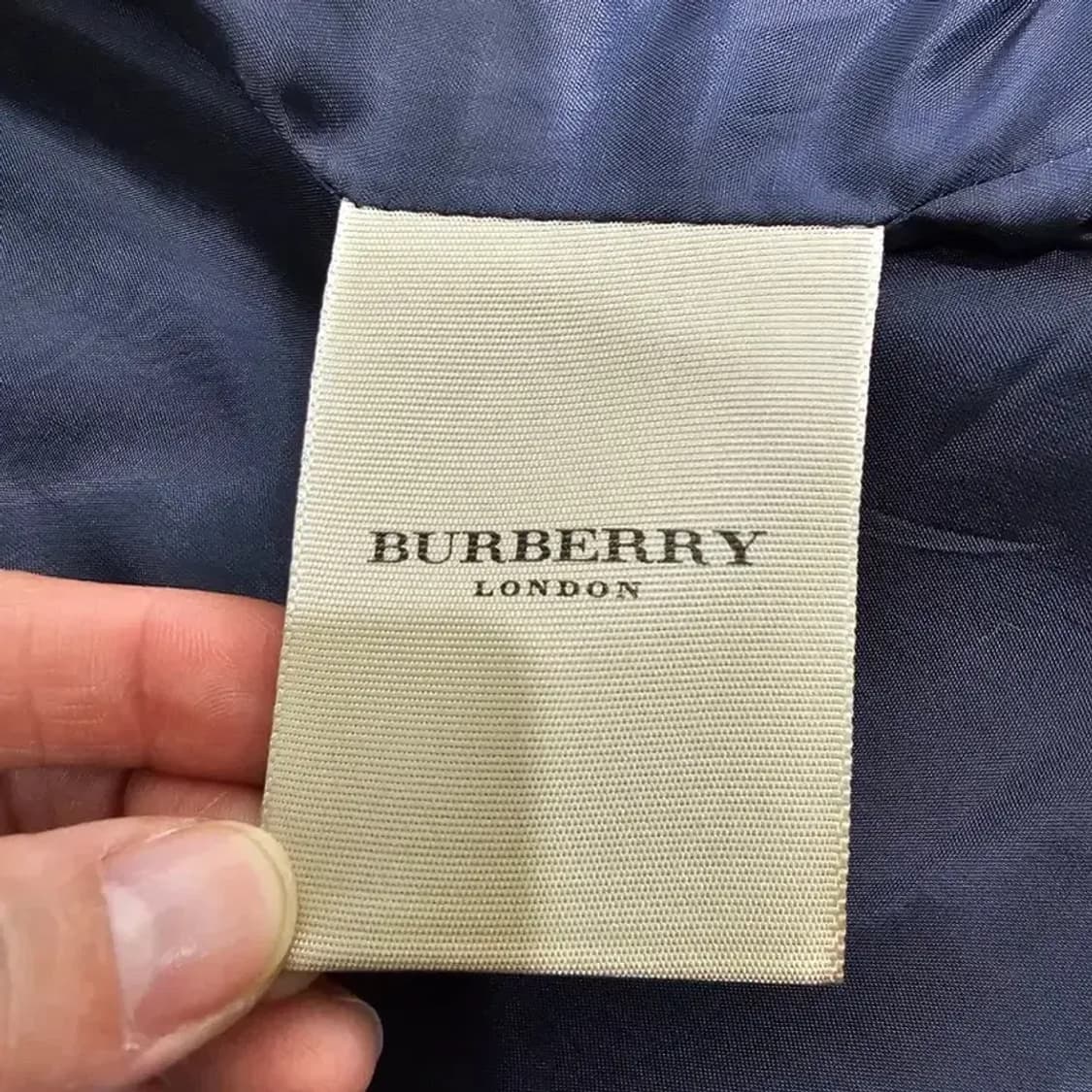 [정품] 버버리 런던 이탈리아 메이드 울 숏 자켓 55 상품이미지10