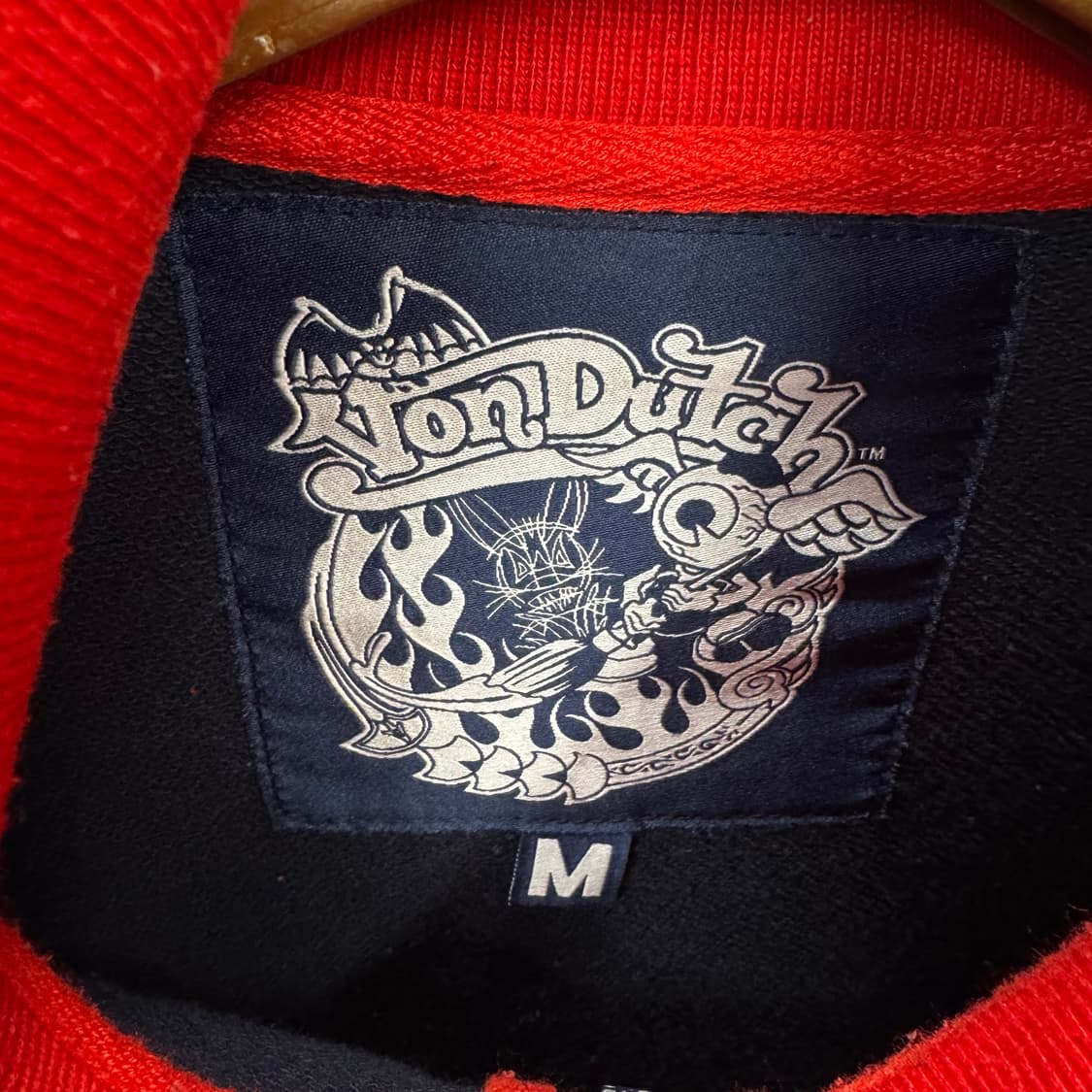 본더치 트랙자켓 전면 레터링 로고 포인트 네이비 레드 배색 상품이미지7