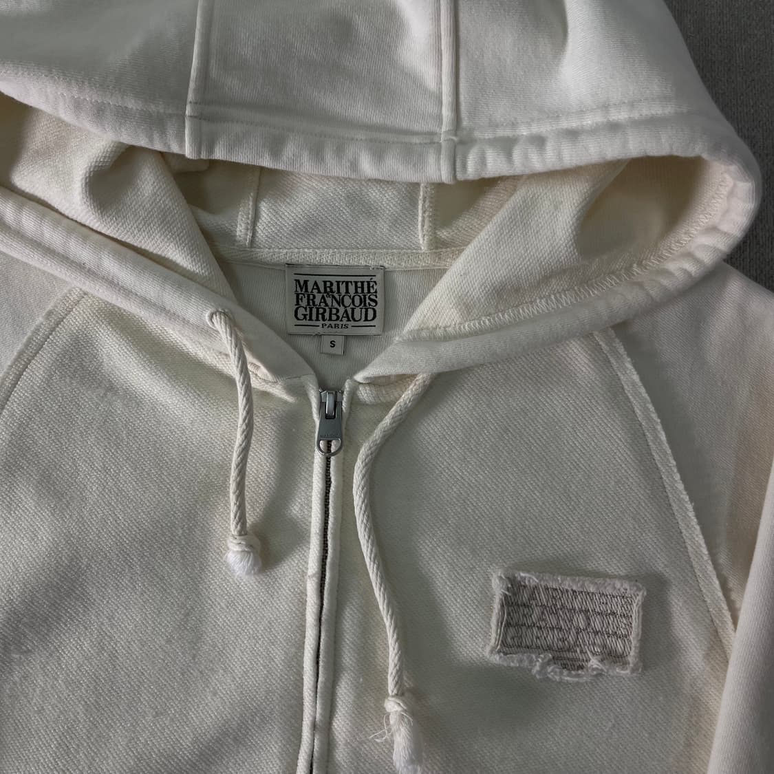 W 95 마리떼 프랑소와 저버 크림 후드집업 상품이미지2