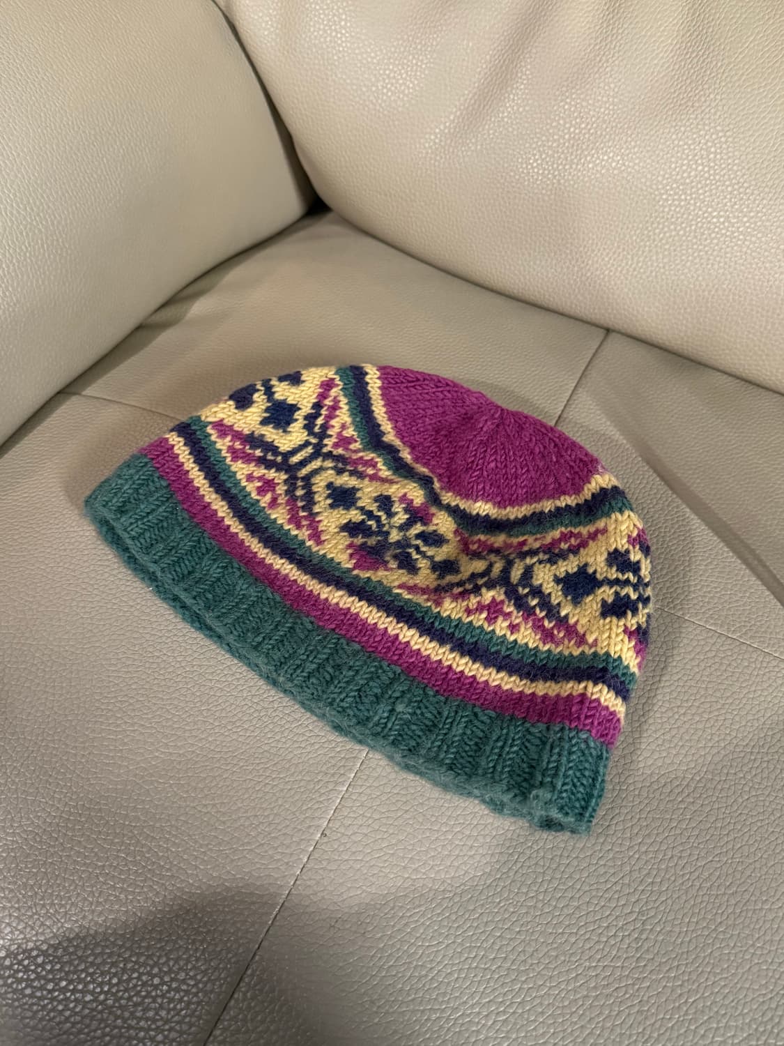 Snow pattern short knit beanie 상품이미지1