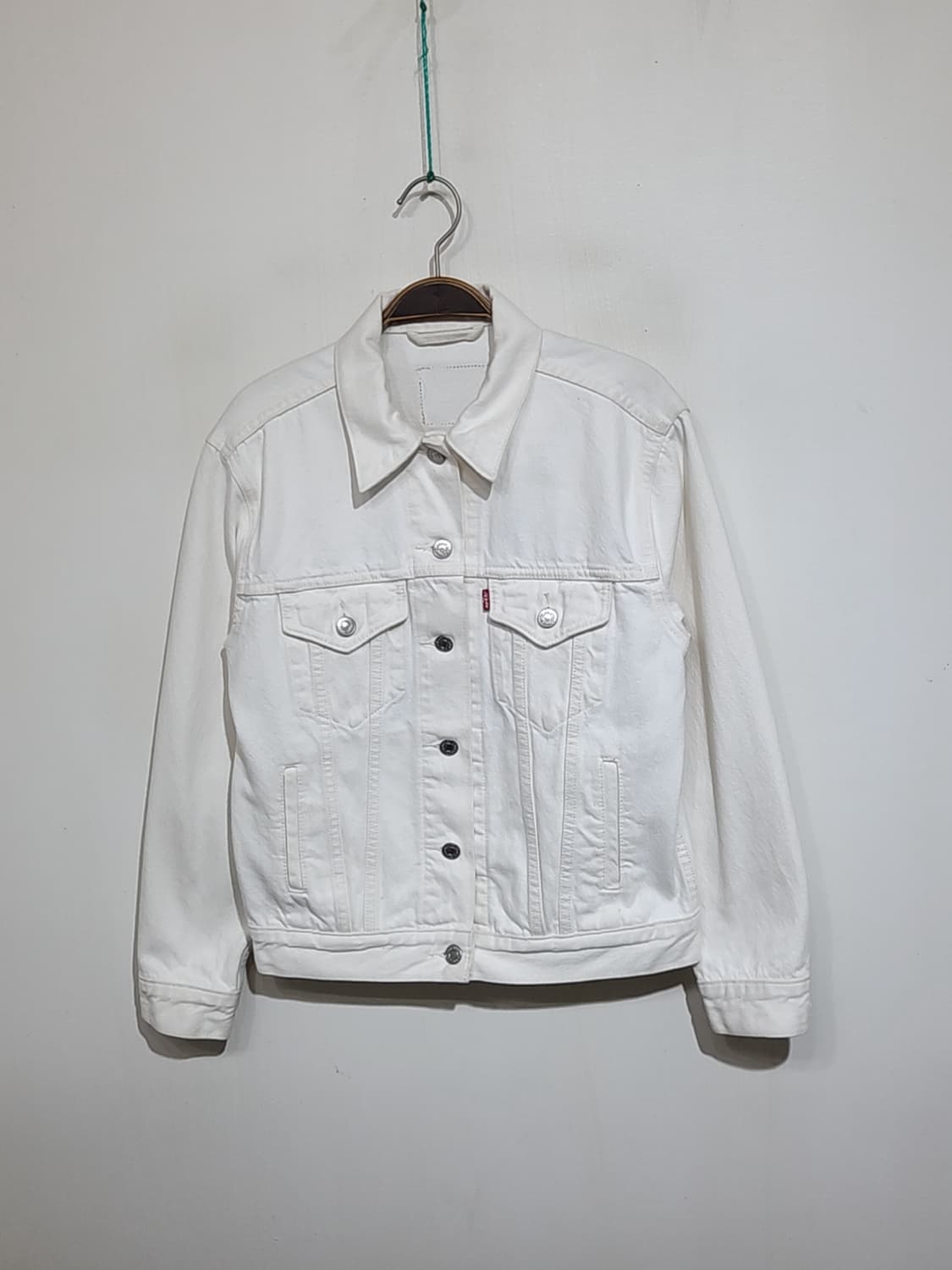 (M) 리바이스 데님자켓 화이트 청자켓 레드탭  상품이미지1