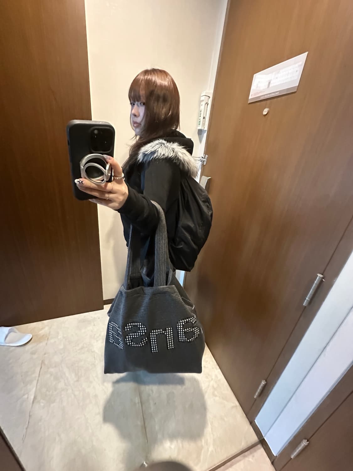 스터드 퍼 후드집업 (블랙)  상품이미지4