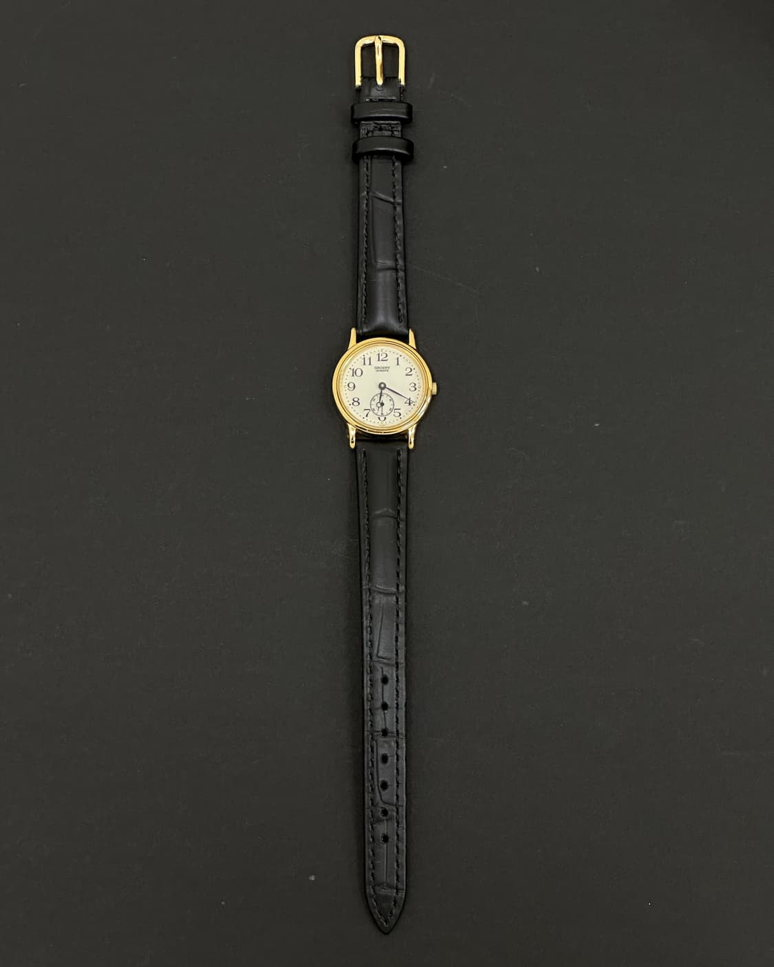 오리엔트 스몰세컨즈 라운드 쿼츠 시계 상품이미지2