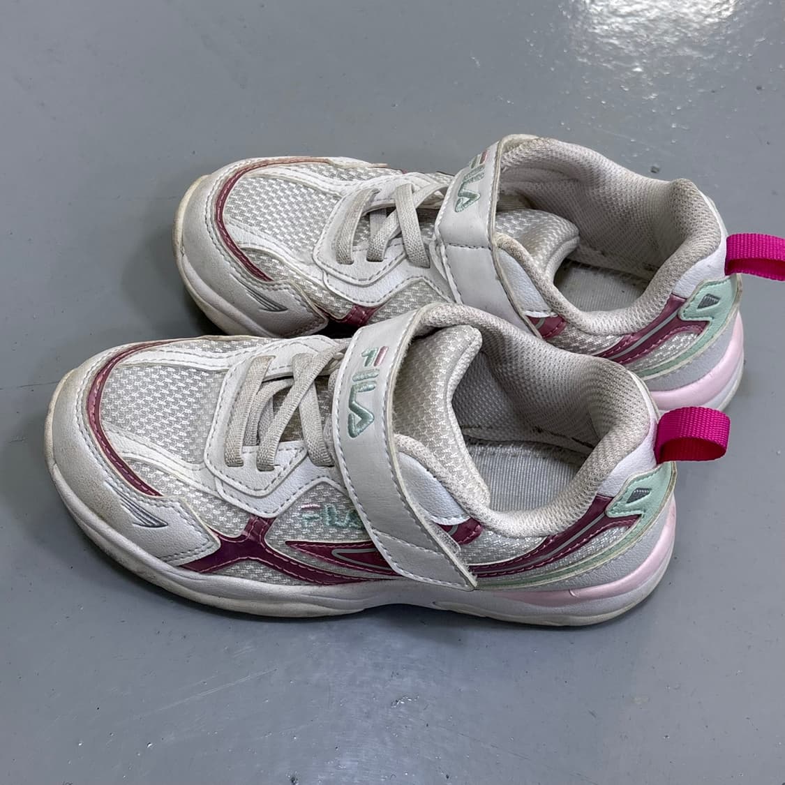 190 휠라 키즈 화이트 운동화 0407E2 상품이미지4