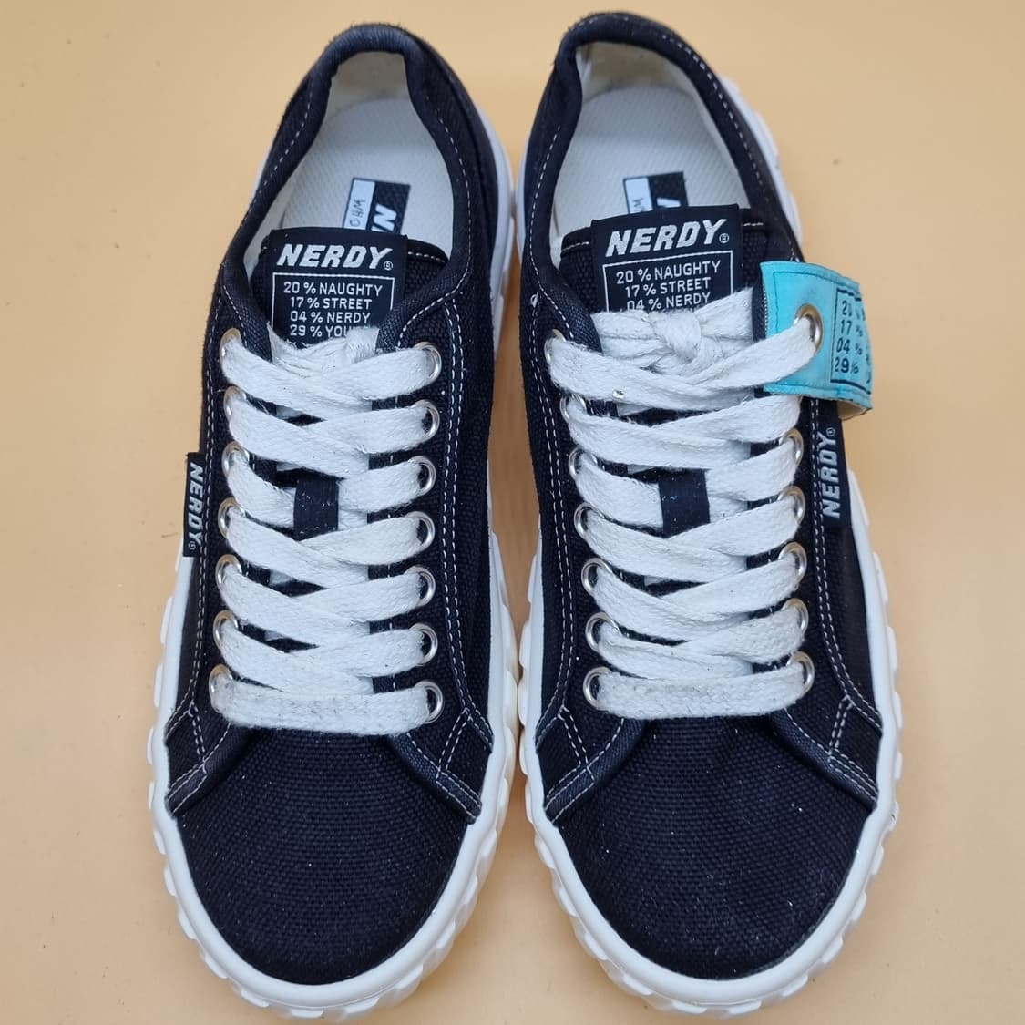 널디 앤디 여성스니커즈235. 상품이미지2