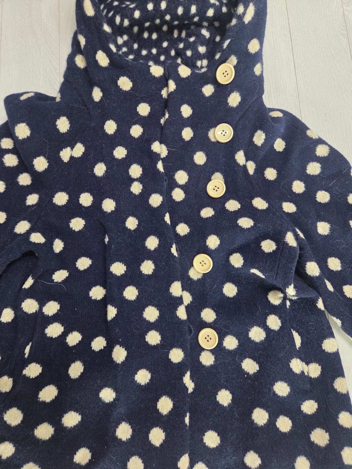 츠모리 치사토 도트 후드 아우터 상품이미지3