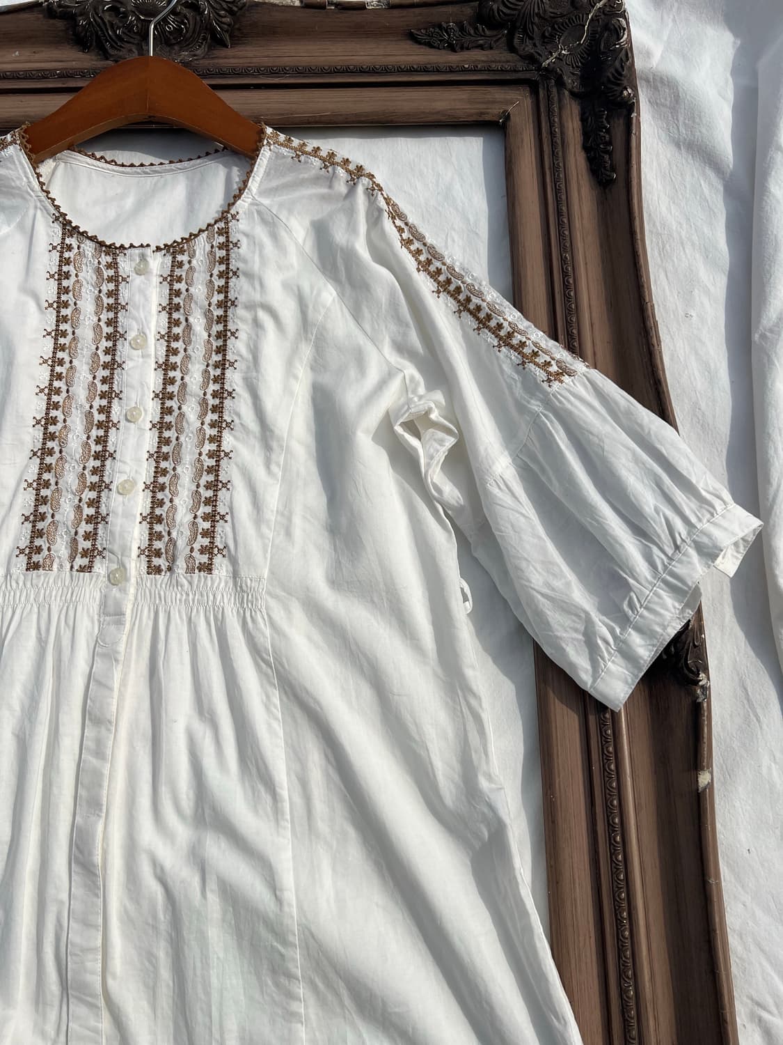 화이트 레이스 카라 블라우스 상품이미지4