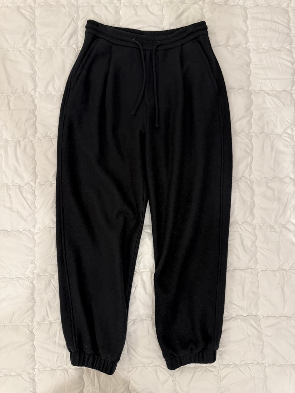 비이커 울나일론 조거 팬츠 네이비 상품이미지1