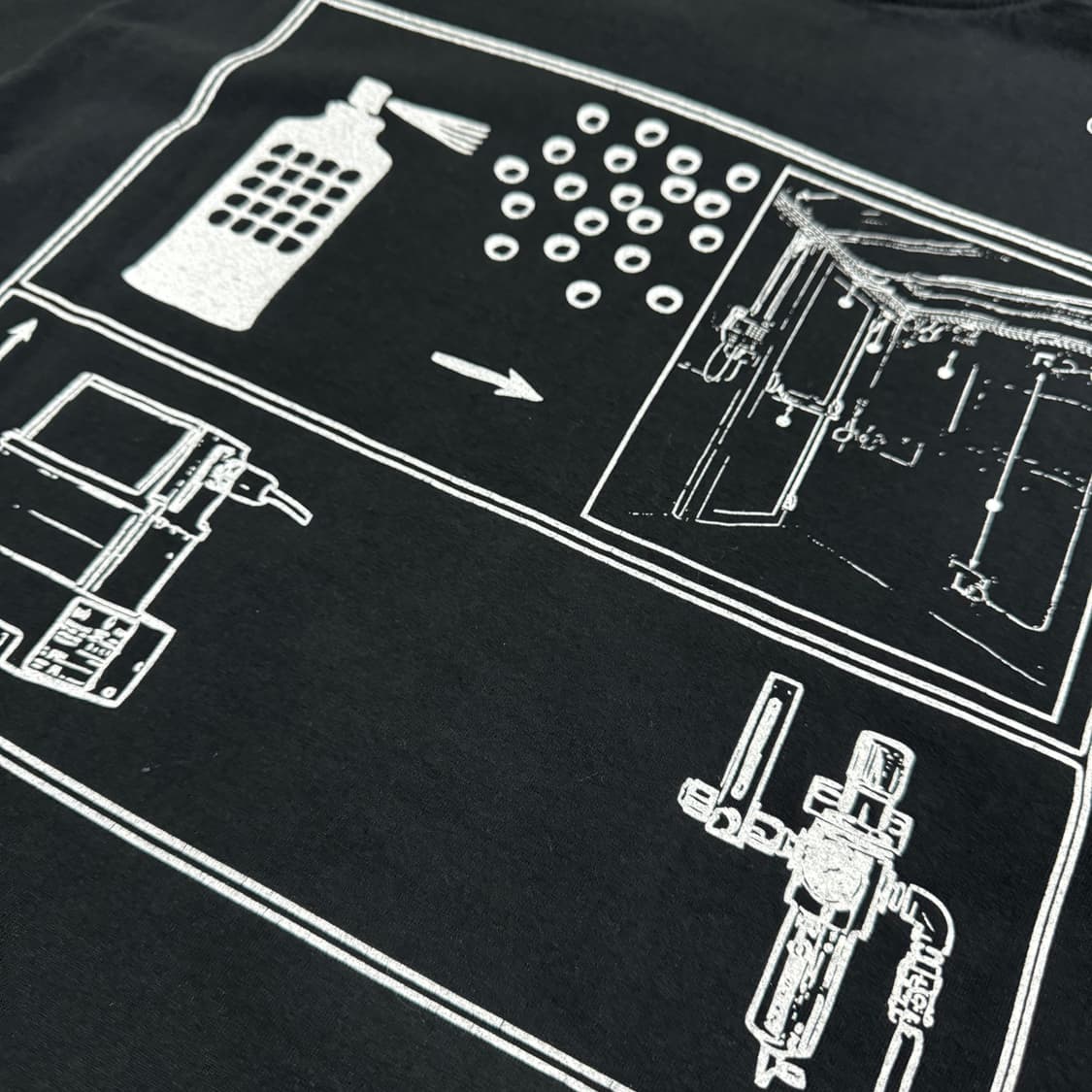 카브엠트(CAVEMPT) 22s 블랙 양면 나염 프린팅 코튼 크루넥 반팔 상품이미지7