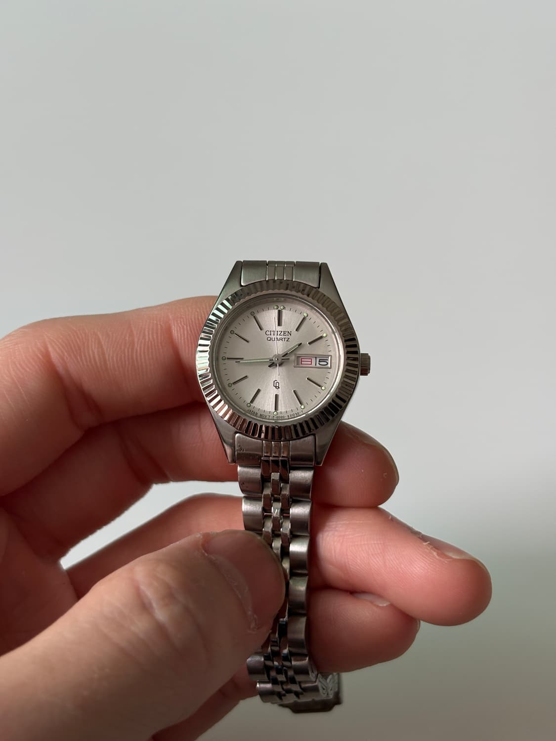 1980년대 CQ 크라운 베젤 실버 쿼츠 여성 상품이미지3