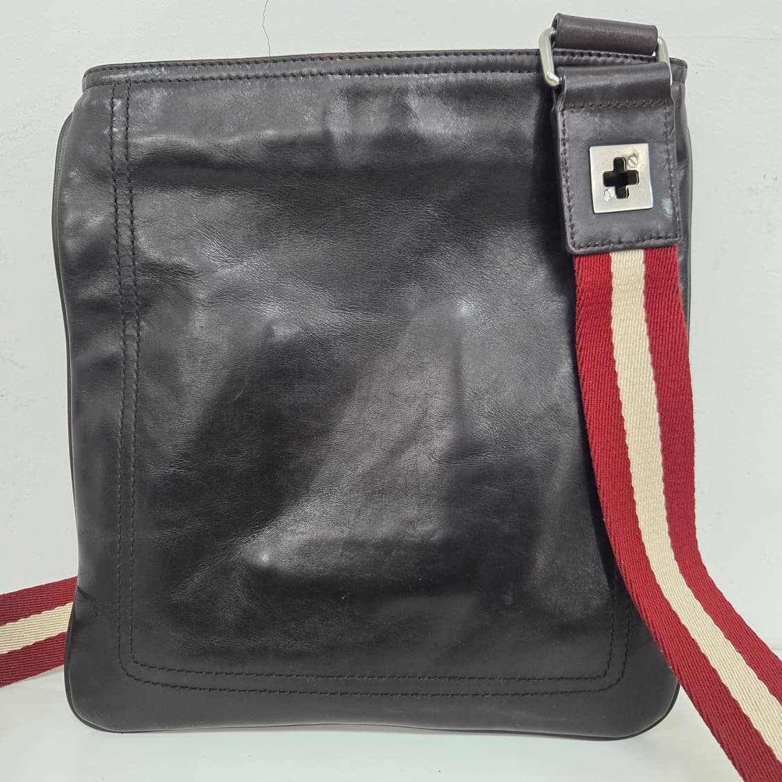 발리 삼선 가죽 크로스백 메신저백 남성 가방 브라운 상품이미지2