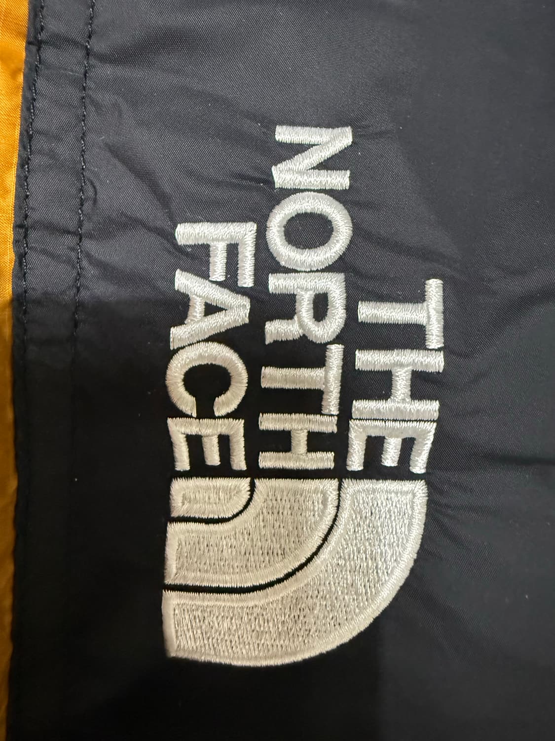 노스페이스 눕시 미국판 L사이즈 판매합니다 상품이미지6