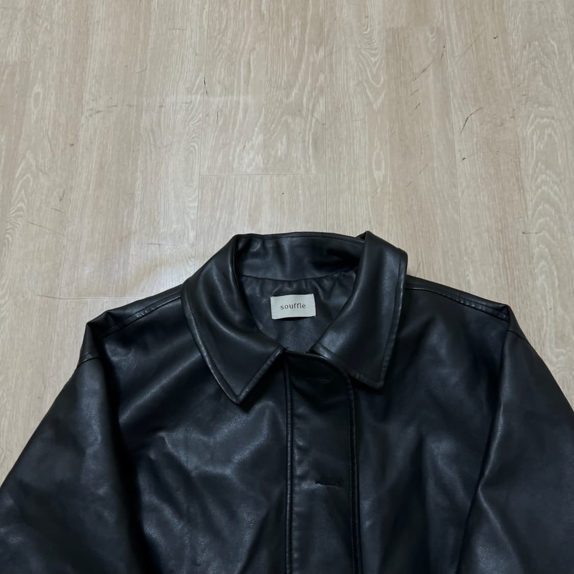 SOUFFLE 여성 오버핏 카라 가죽자켓 FREE  상품이미지2