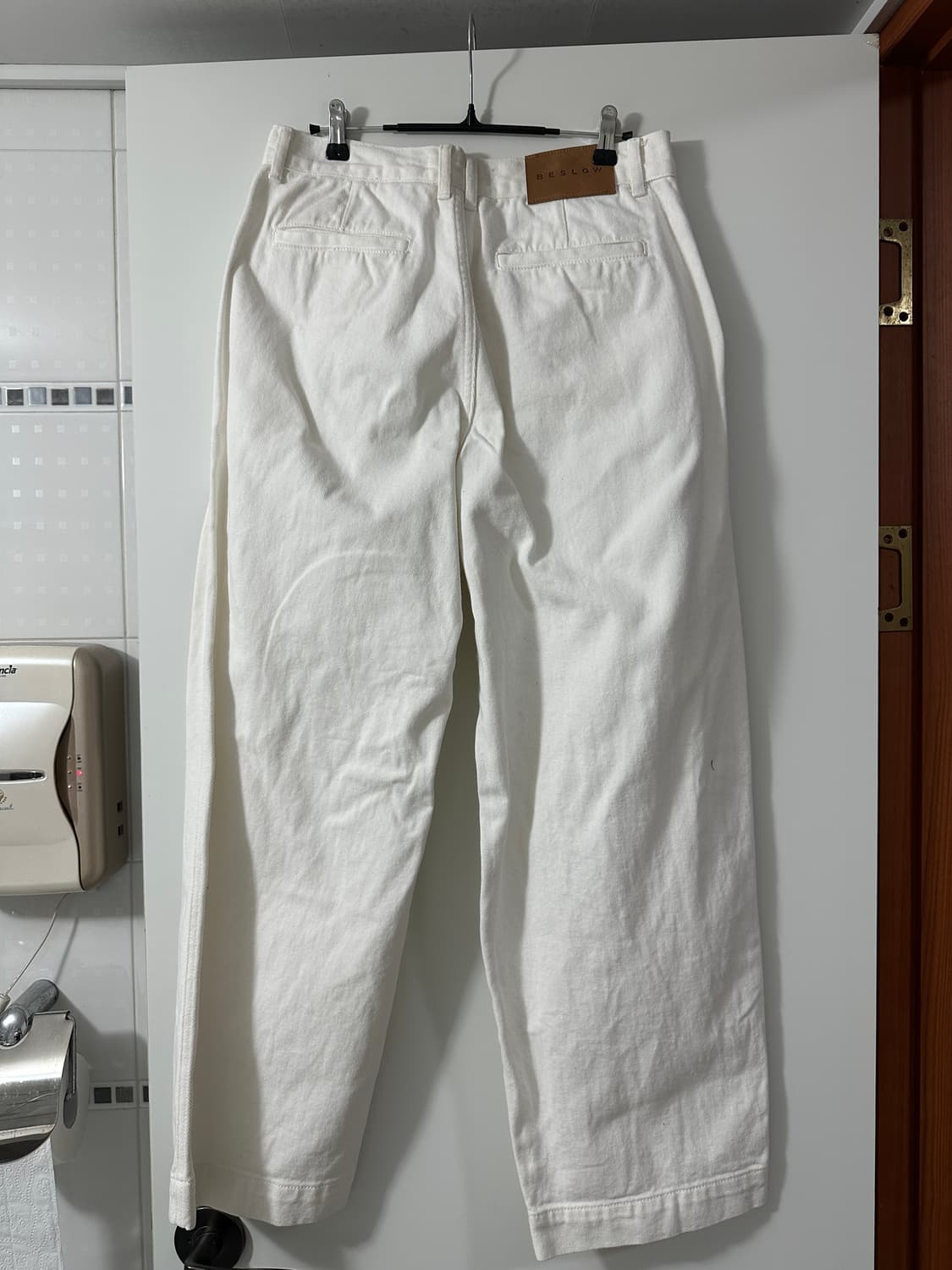 비슬로우 원턱 커브드 데님 30 상품이미지2