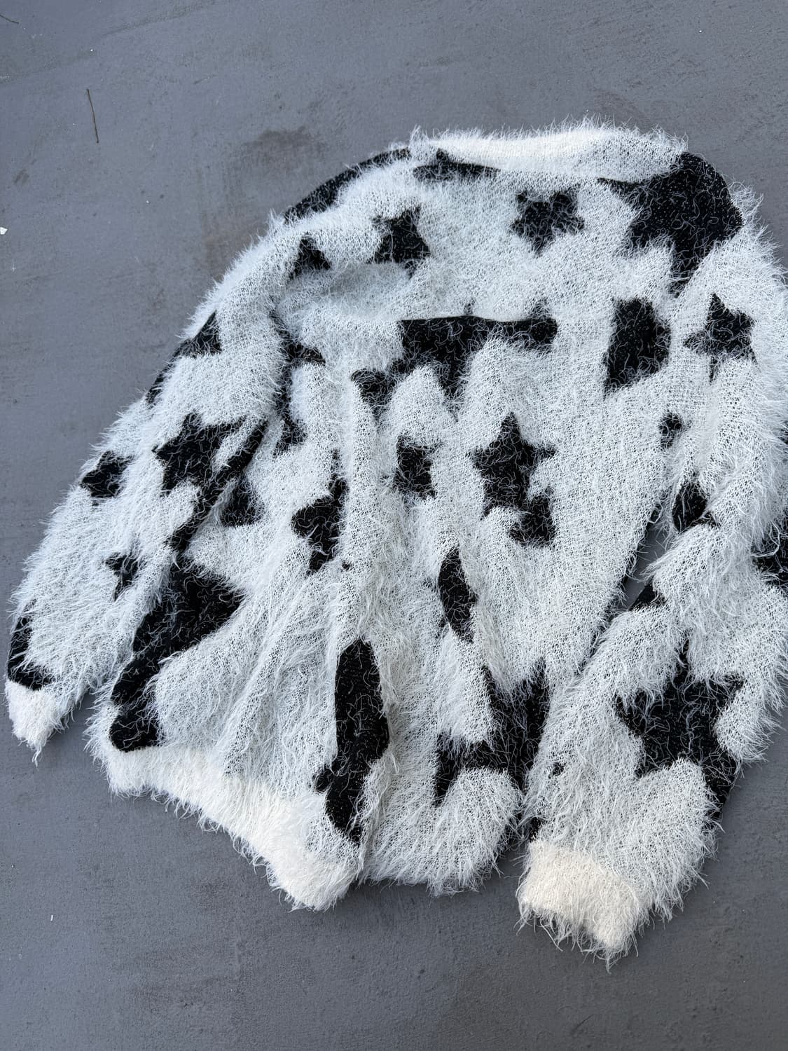 GUESS star fur cardigan 상품이미지8