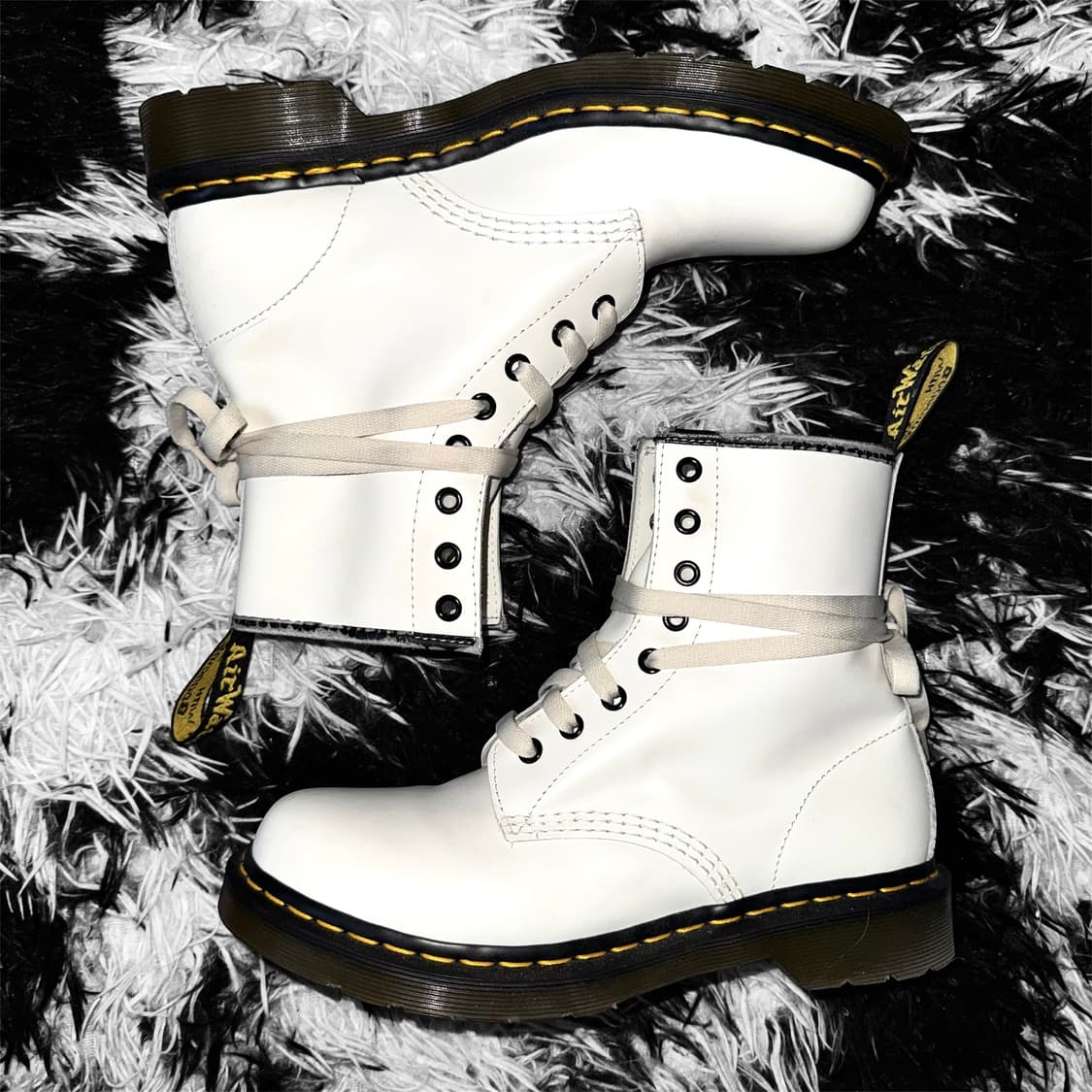 Dr. Martens Jadon white boots 41 상품이미지3