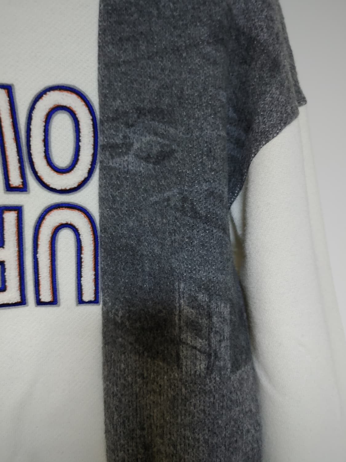 시스템옴므 니트 맨투맨 팝니다 상품이미지2