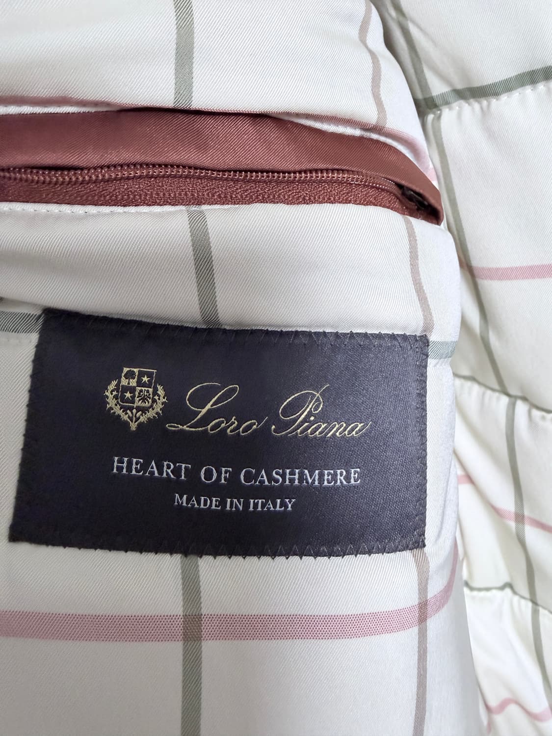 로로피아나 하트 오브 캐시미어 패딩 후드 코트/M(100-105) 상품이미지4