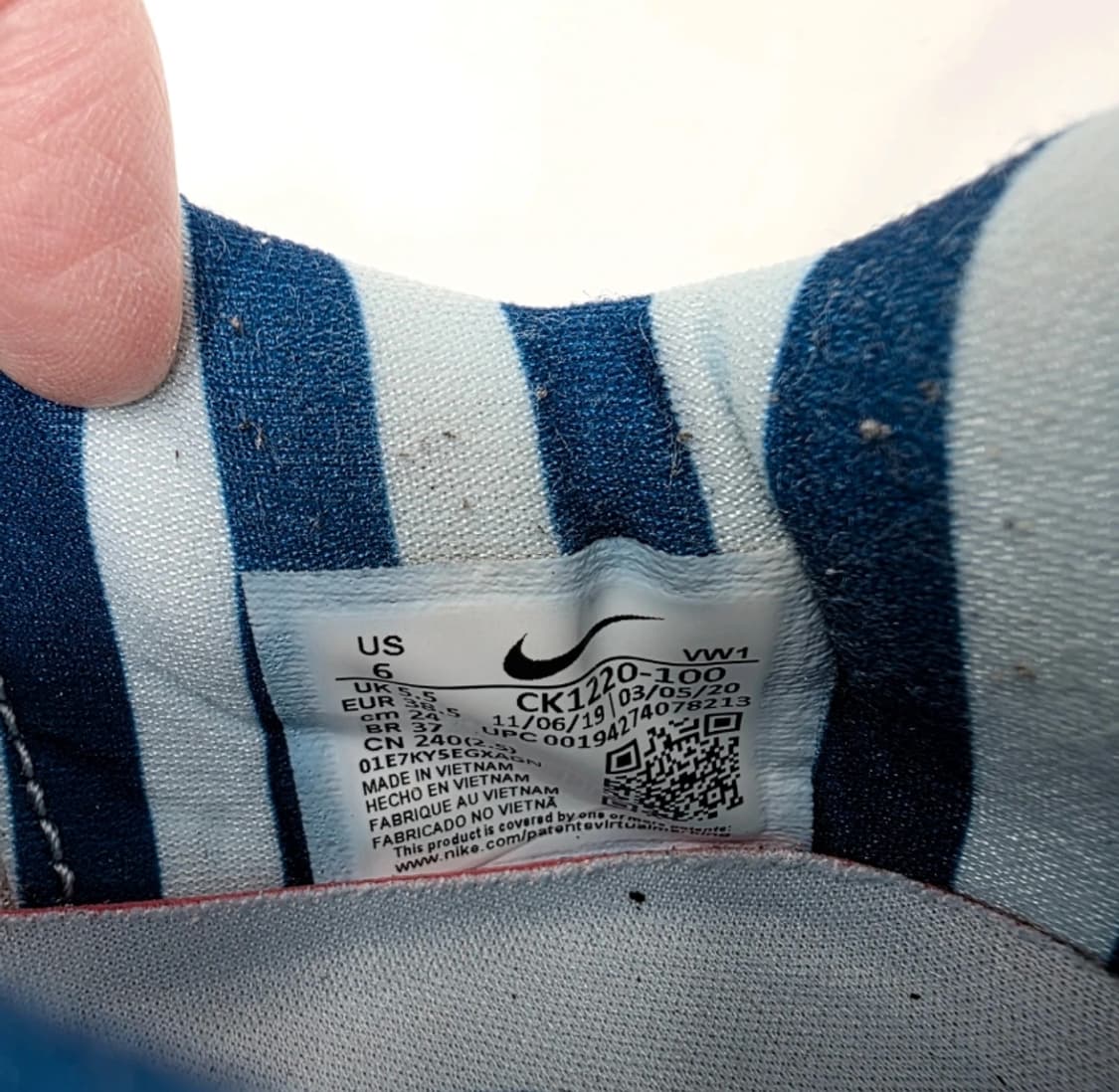 나이키 에어맥스 97 흰/하늘 운동화 240 상품이미지10