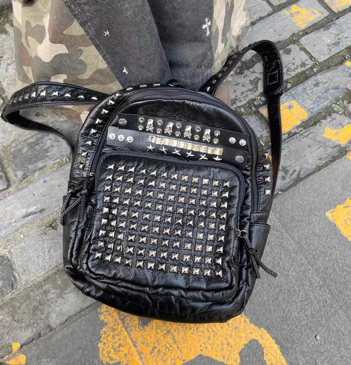 스터드 백팩 가방 상품이미지1