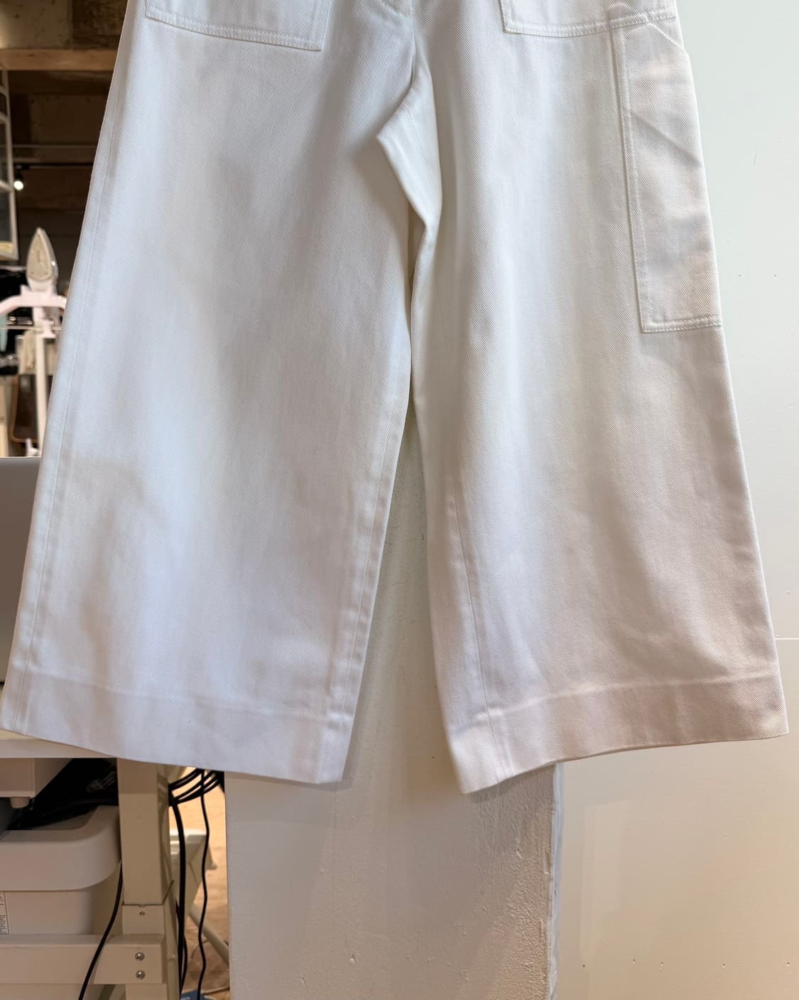 메종 마르지엘라 화이트 데님 백 스티치 와이드 팬츠  상품이미지4