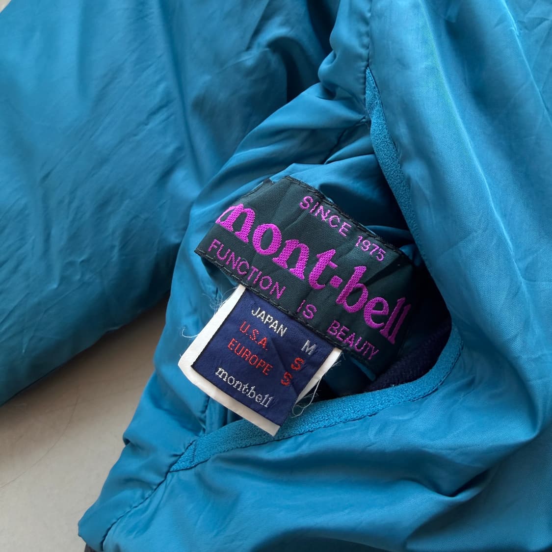 몽벨 리버시블 다운 푸퍼 상품이미지6