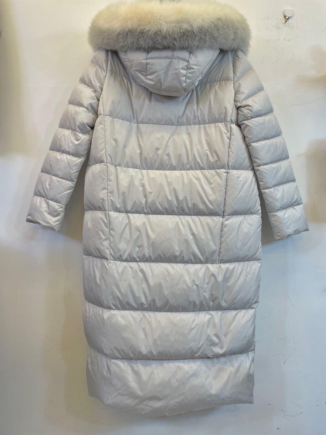 수입 폭스퍼 롱패딩:) 화이트실버패딩 희귀템 여성롱패딩롱다운 상품이미지6