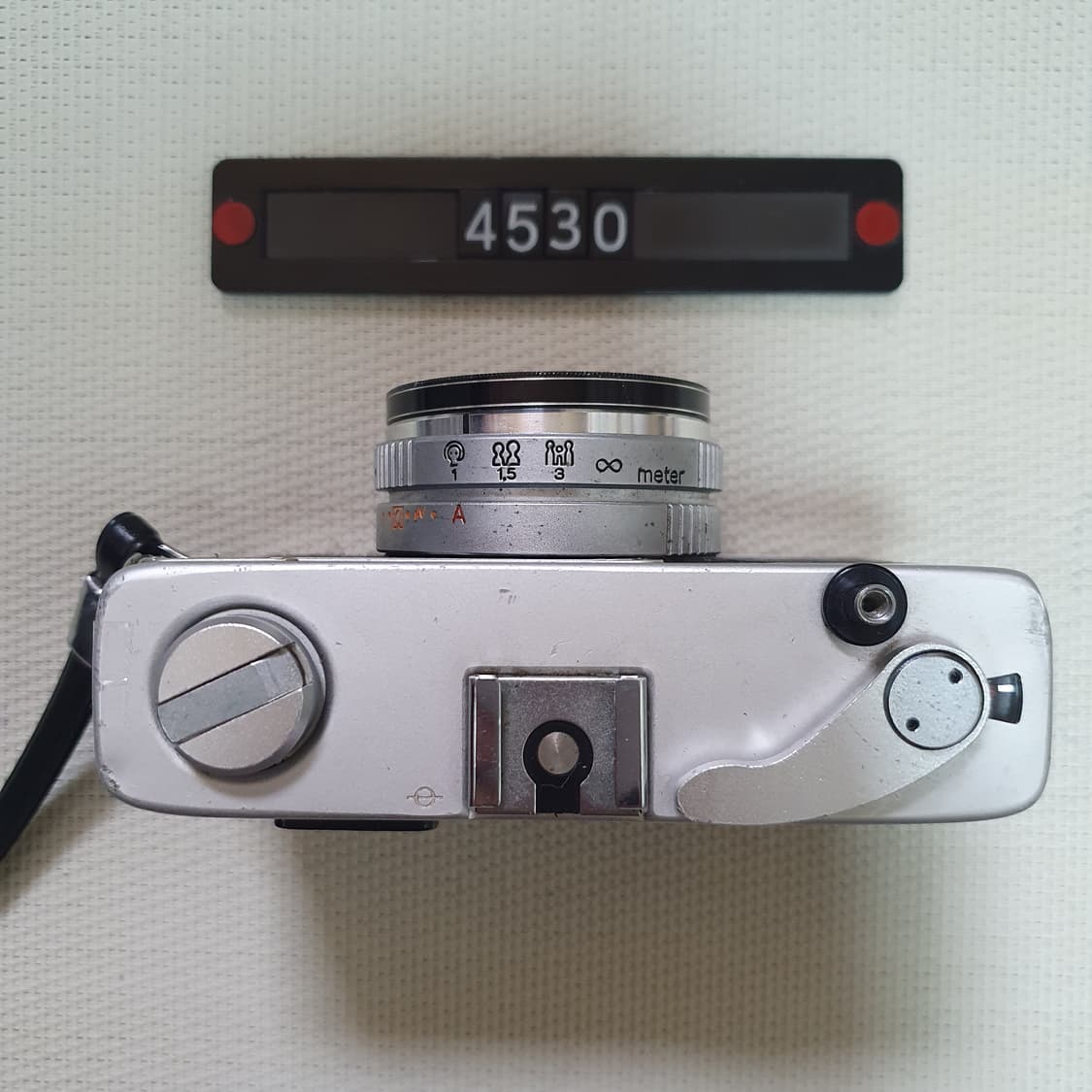 코니카 C 35 E&L 필름카메라 실버바디 상품이미지2