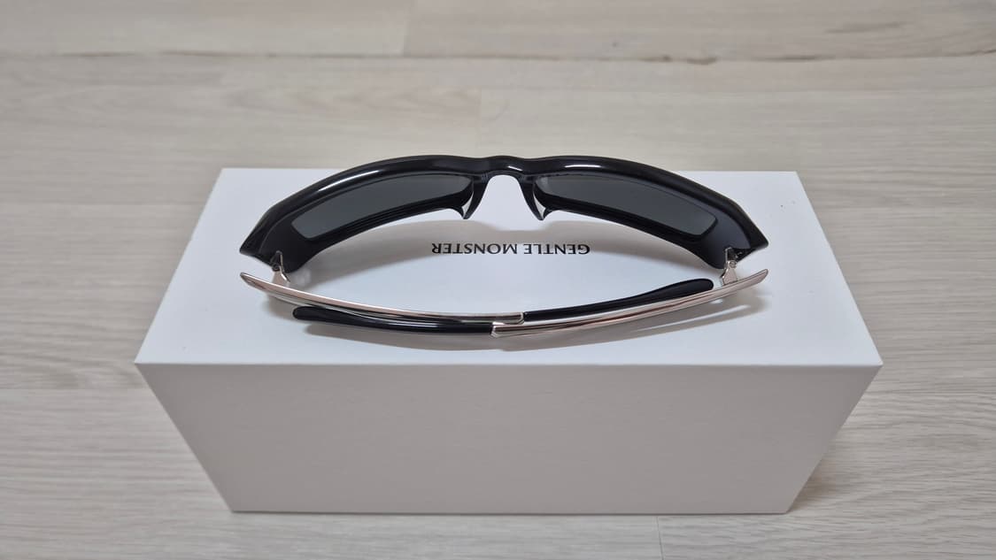 젠틀몬스터 와이어 립 01 선글라스 상품이미지2