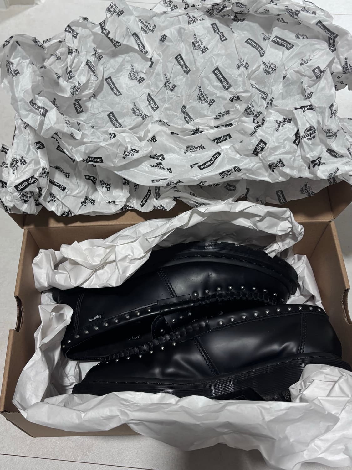 [250]슈프림 닥터마틴 펜톤 로퍼 블랙 상품이미지8