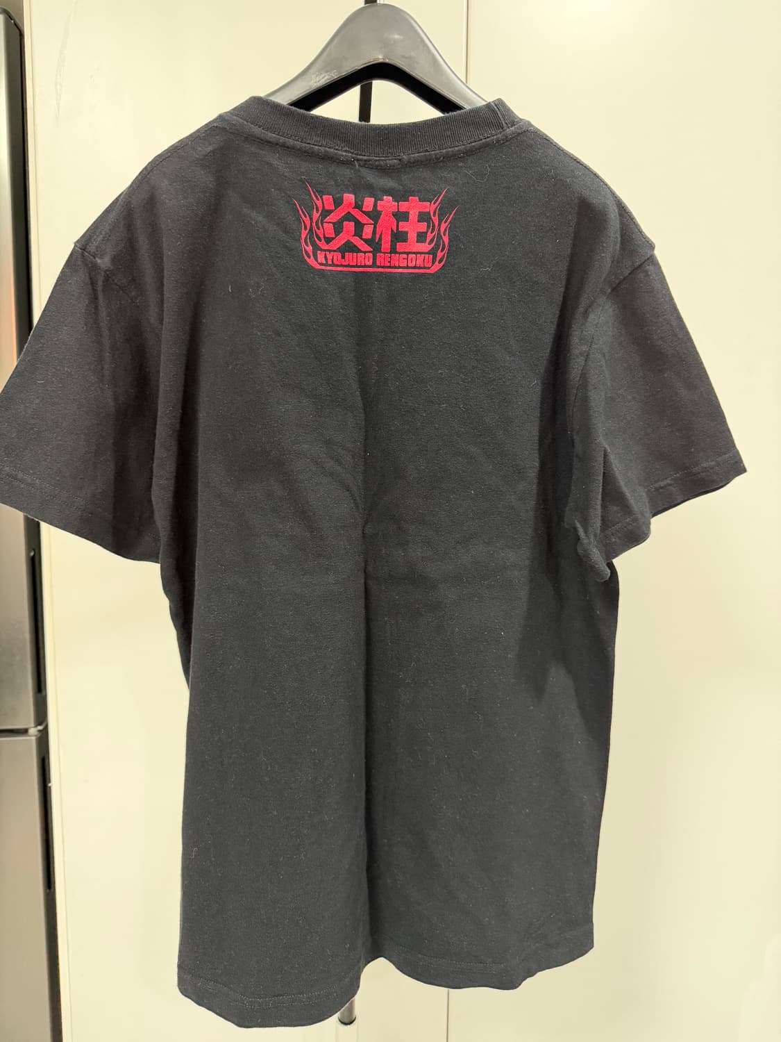 귀멸의칼날 렌코쿠쿄주로 티셔츠 블랙 상품이미지4