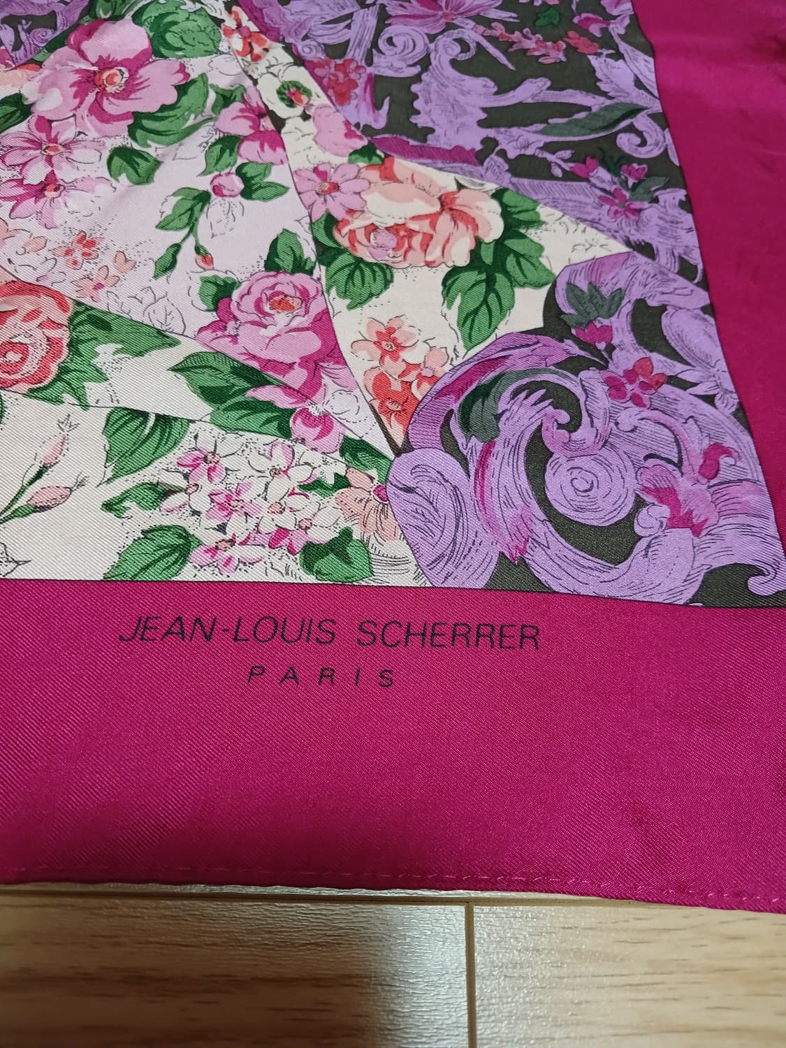 JEAN LOUIS SCHERRER 실크스카프  상품이미지2