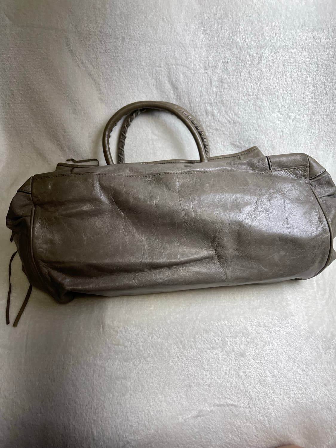 발렌시아가 클래식 시티백 선데이 || 모카 상품이미지6