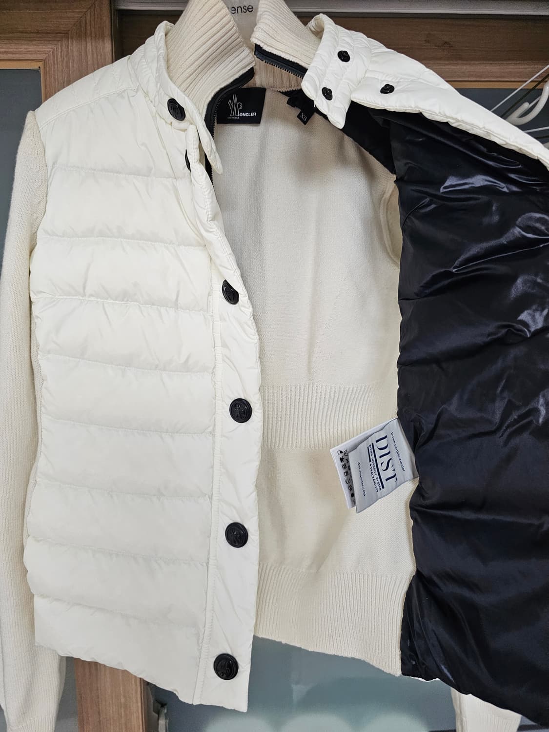 몽클레어 22fw 니트 다운패딩(xs/오케이몰정품/착샷있음) 상품이미지2