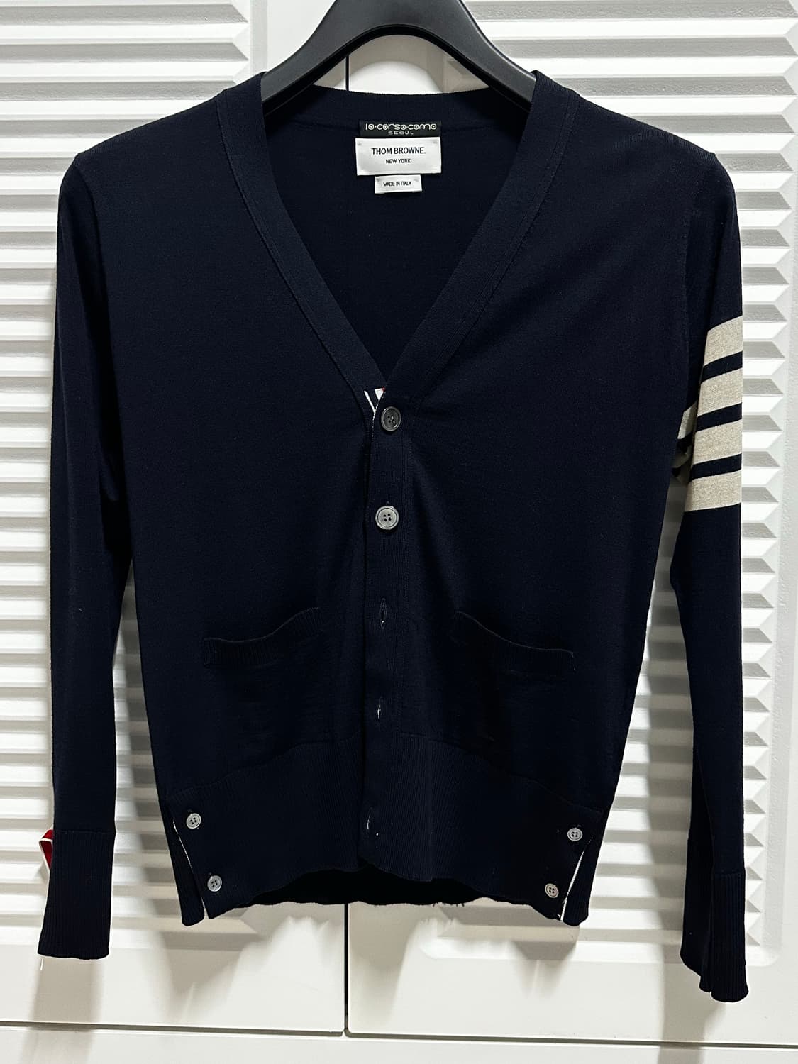 톰브라운 가디건(네이비) 상품이미지1