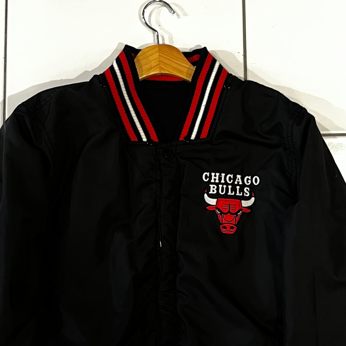 NBA 시카고불스 리버시블 누빔 바시티 자켓 상품이미지5