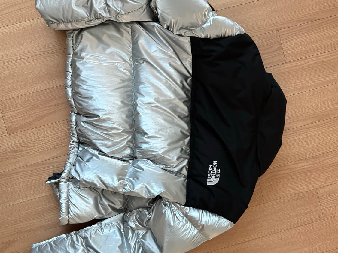 노스페이스 화이트라벨 노벨티 눕시 다운 자켓 실버 상품이미지2