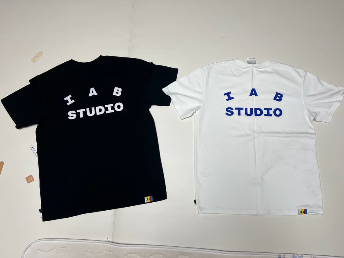 [L]아이앱 10주년 반팔티 상품이미지2